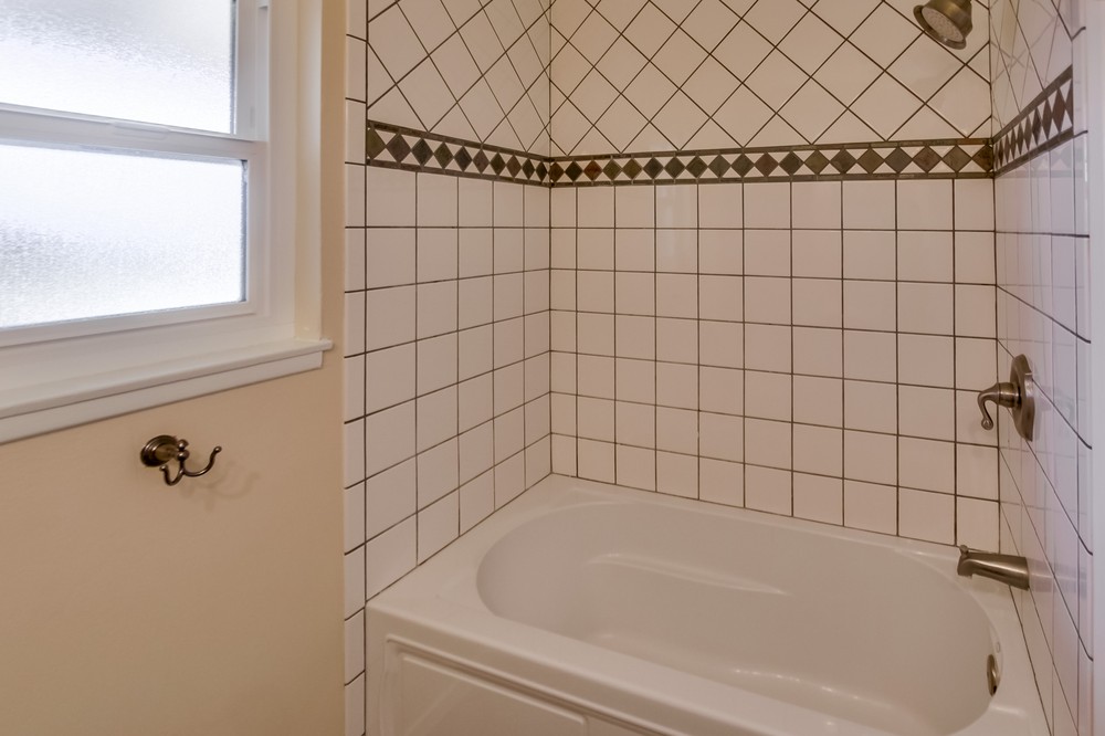 Virtual tour photo 27 of 40 for 2149 Fairfield Street