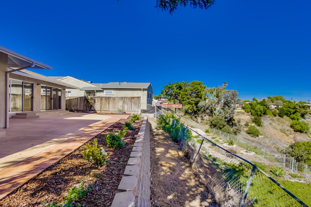 Virtual tour photo 35 of 40 for 2149 Fairfield Street