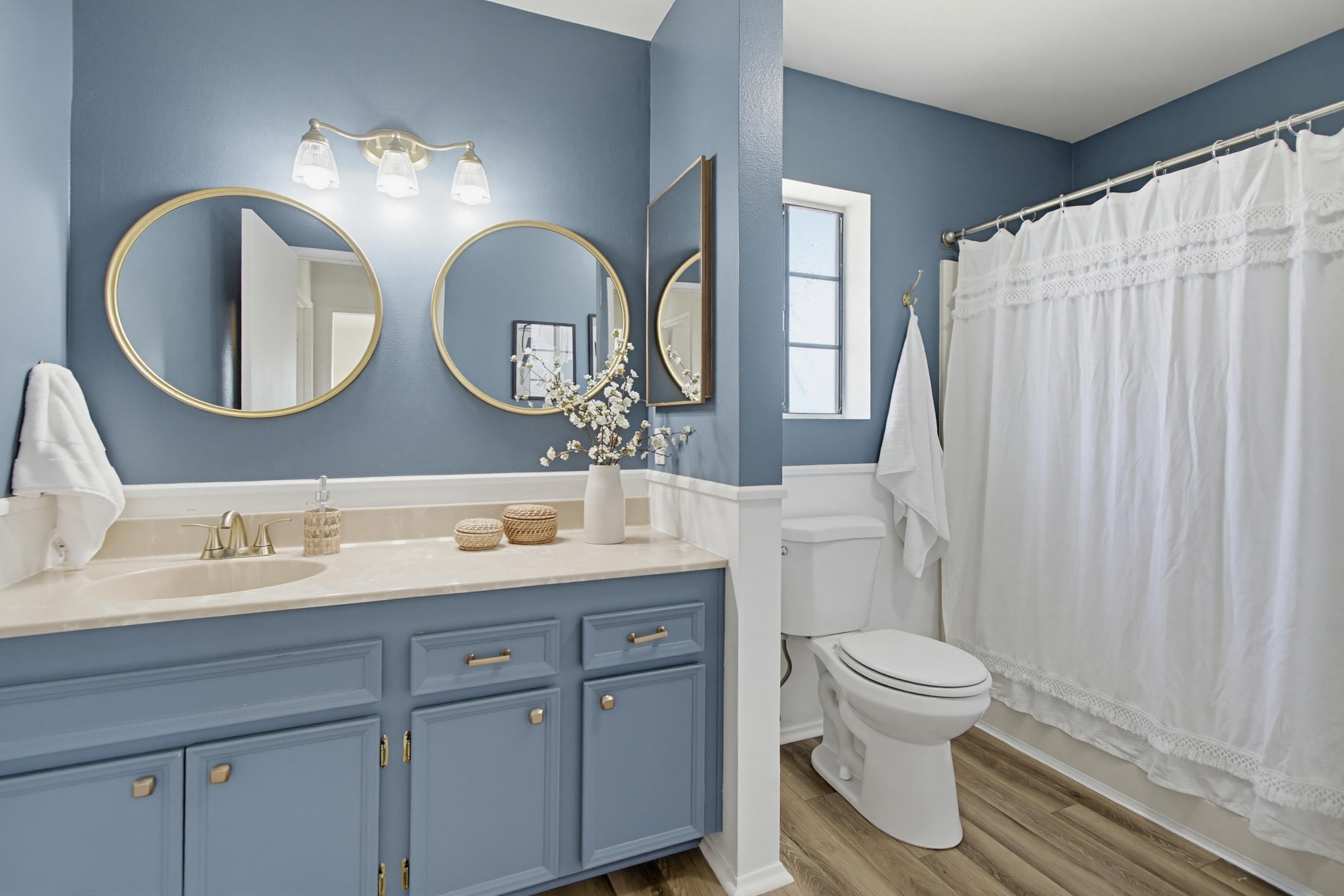 Virtual tour photo 30 of 41 for 215 Camlau Dr UNIT B
