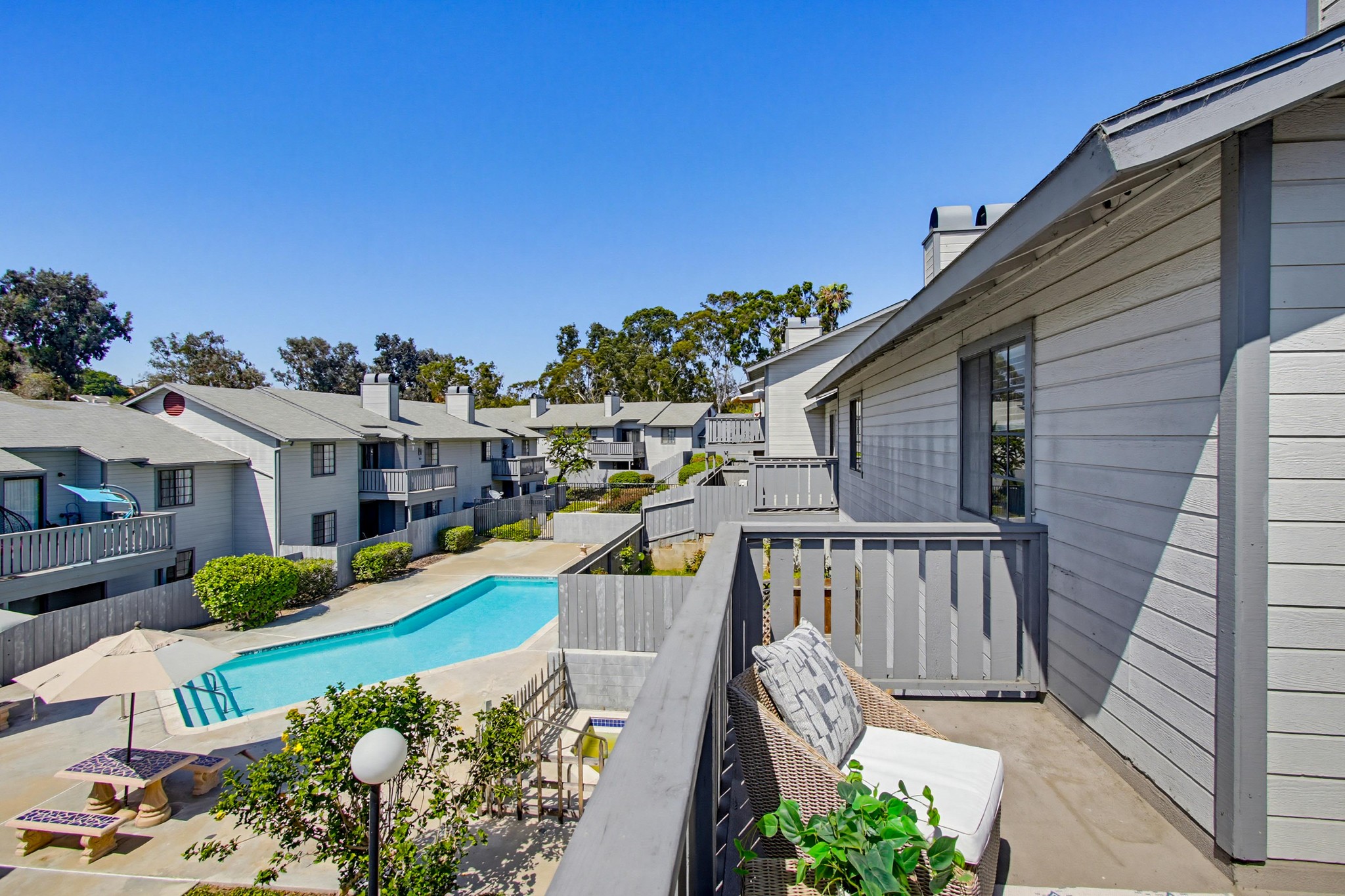 Virtual tour photo 35 of 41 for 215 Camlau Dr UNIT B