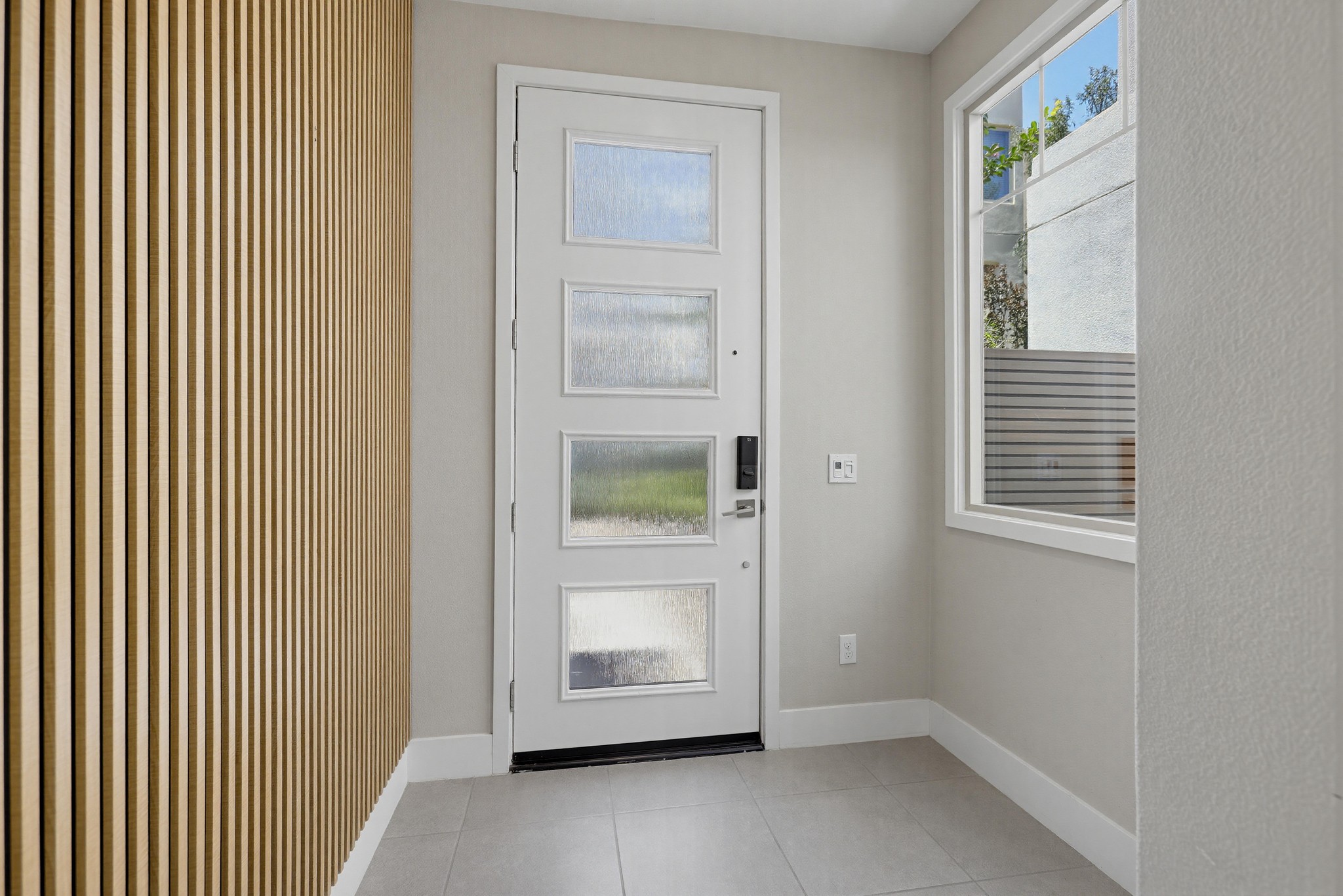 Virtual tour photo 5 of 65 for 215 Carmine