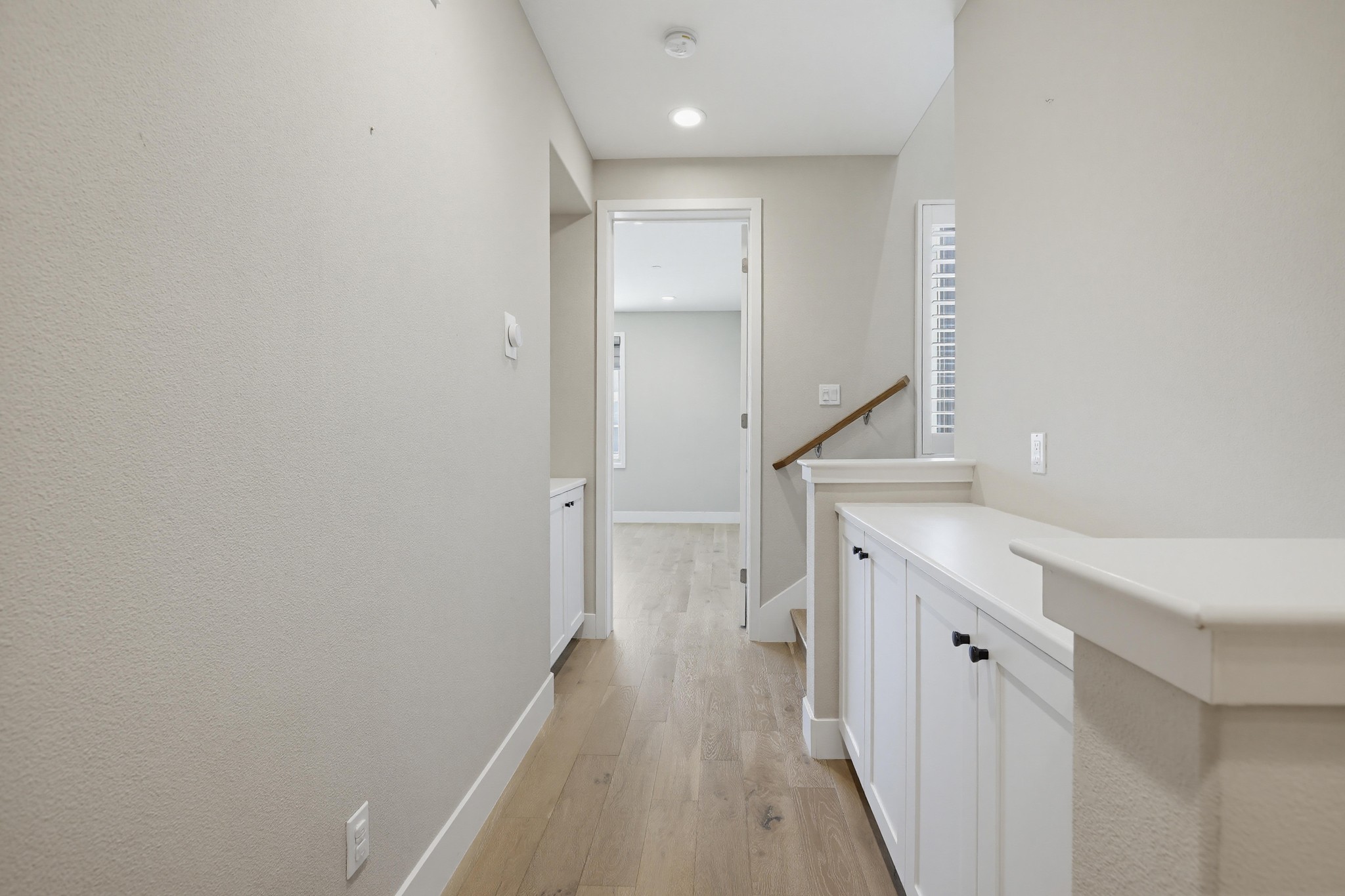 Virtual tour photo 39 of 65 for 215 Carmine