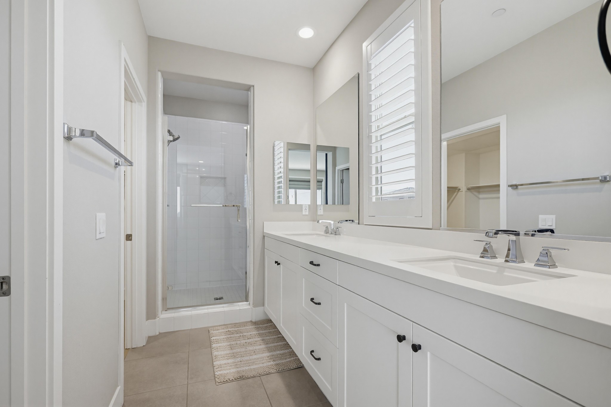 Virtual tour photo 44 of 65 for 215 Carmine