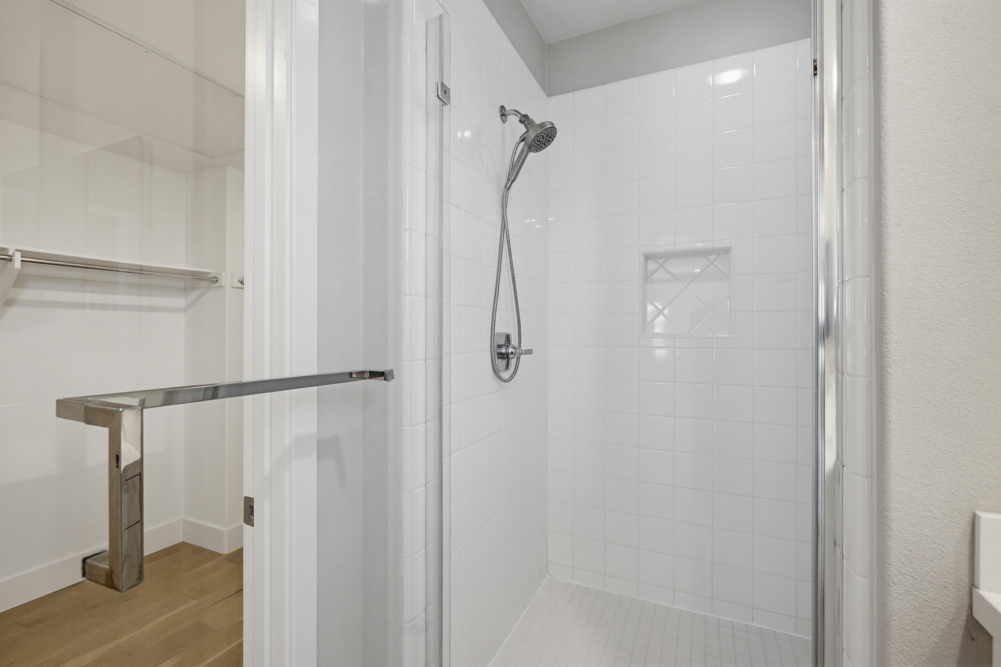 Virtual tour photo 46 of 65 for 215 Carmine