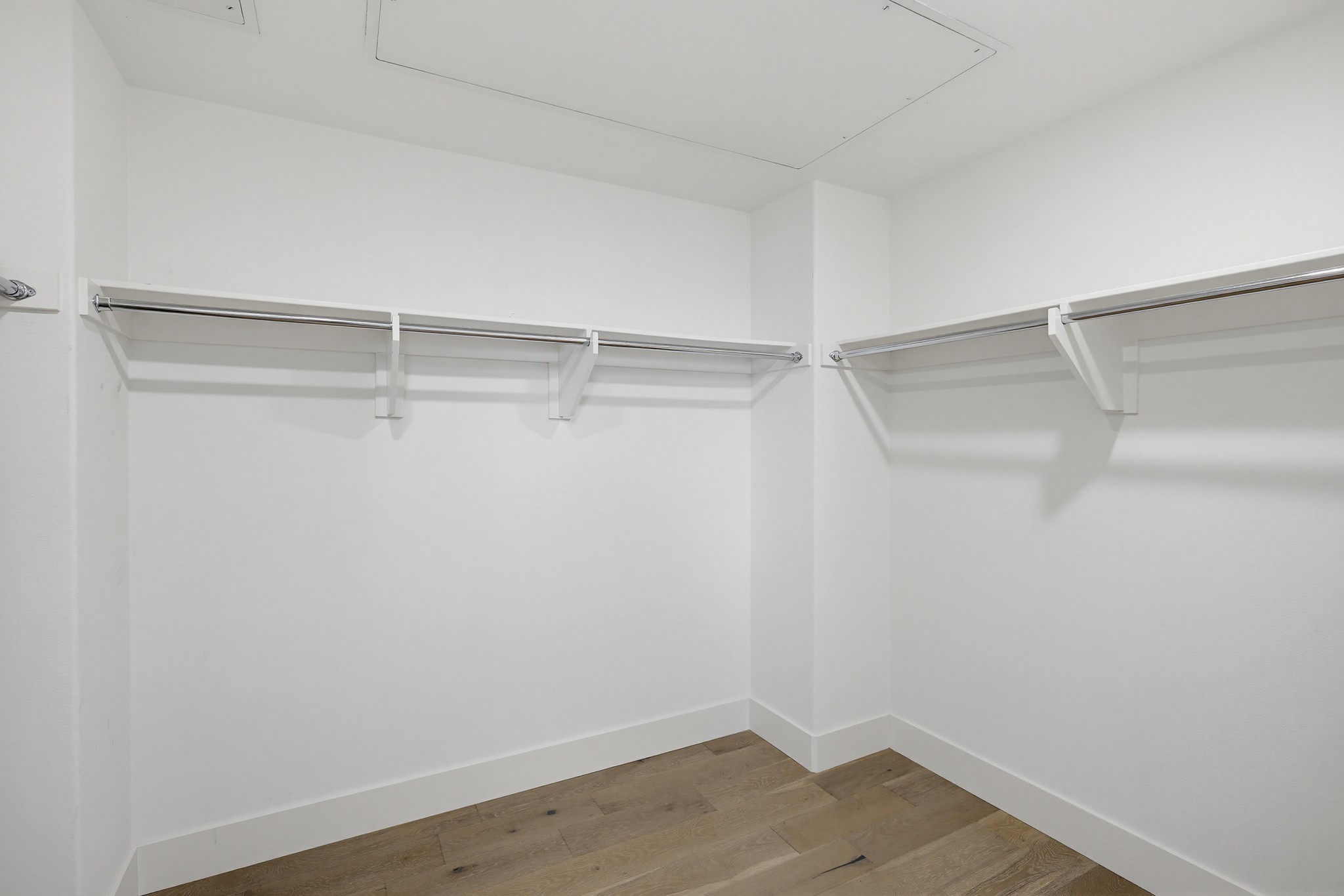 Virtual tour photo 47 of 65 for 215 Carmine