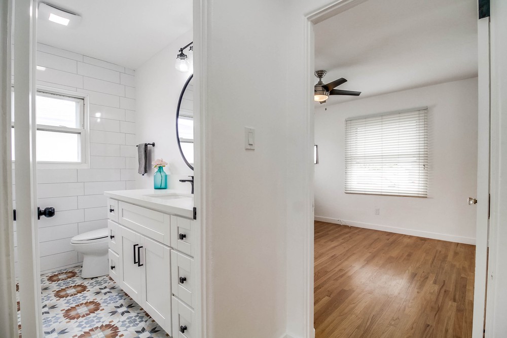 Virtual tour photo 28 of 54 for 2150 Union St