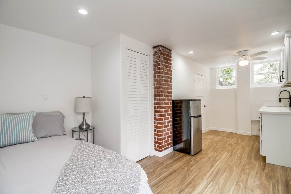 Virtual tour photo 37 of 54 for 2150 Union St