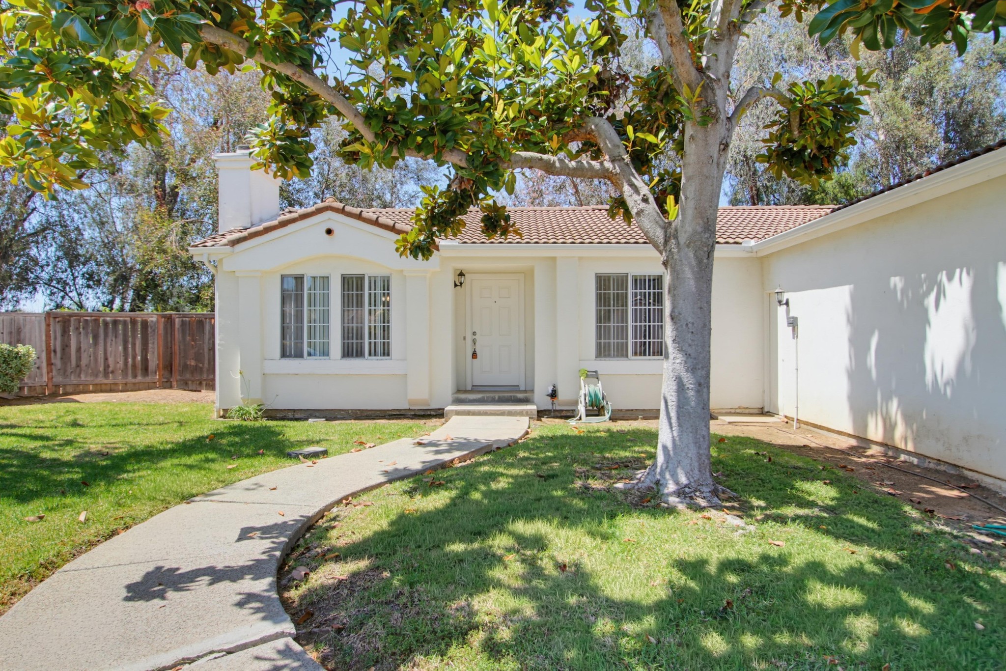 Virtual tour photo 6 of 44 for 2158 Savona Ct