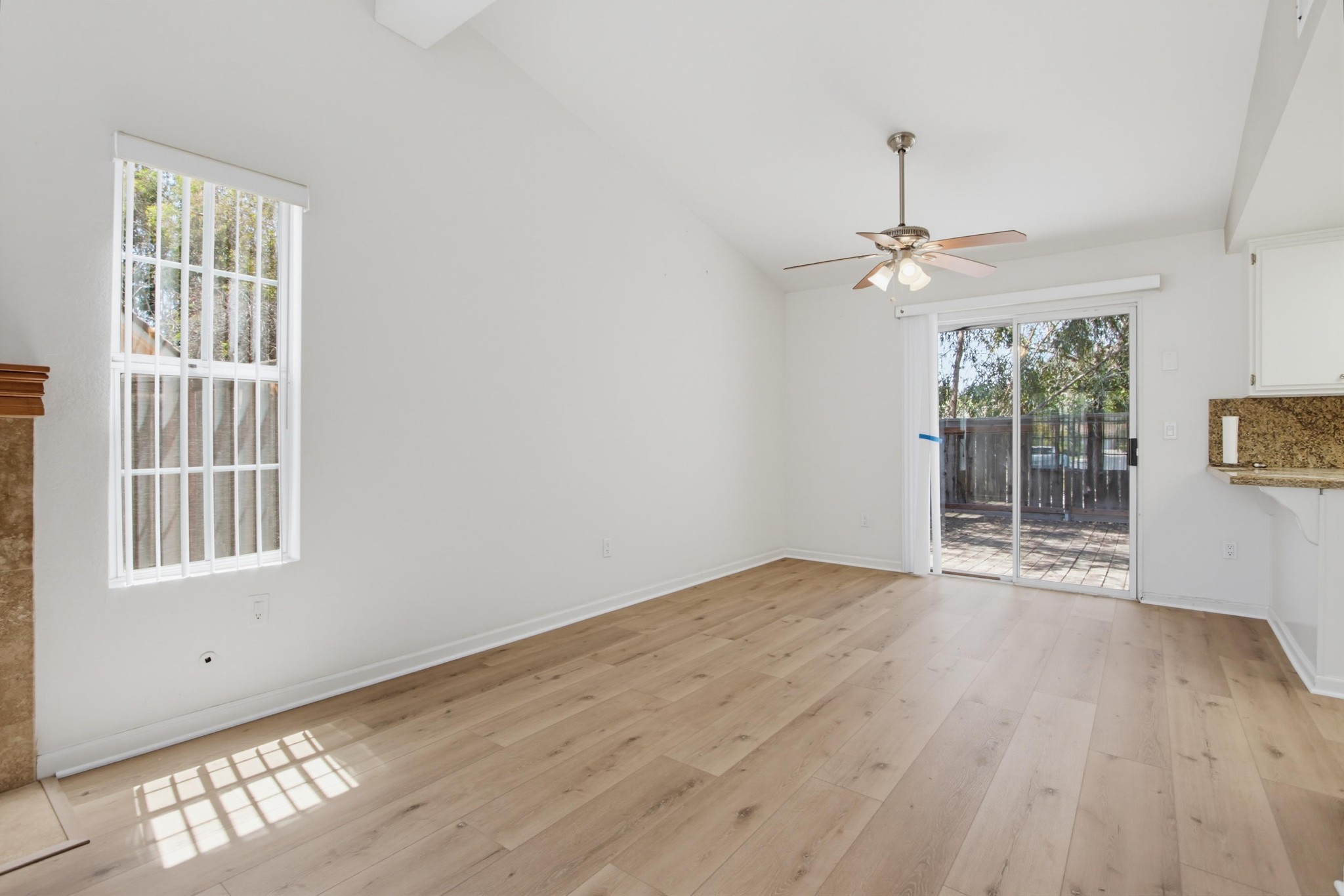 Virtual tour photo 11 of 44 for 2158 Savona Ct