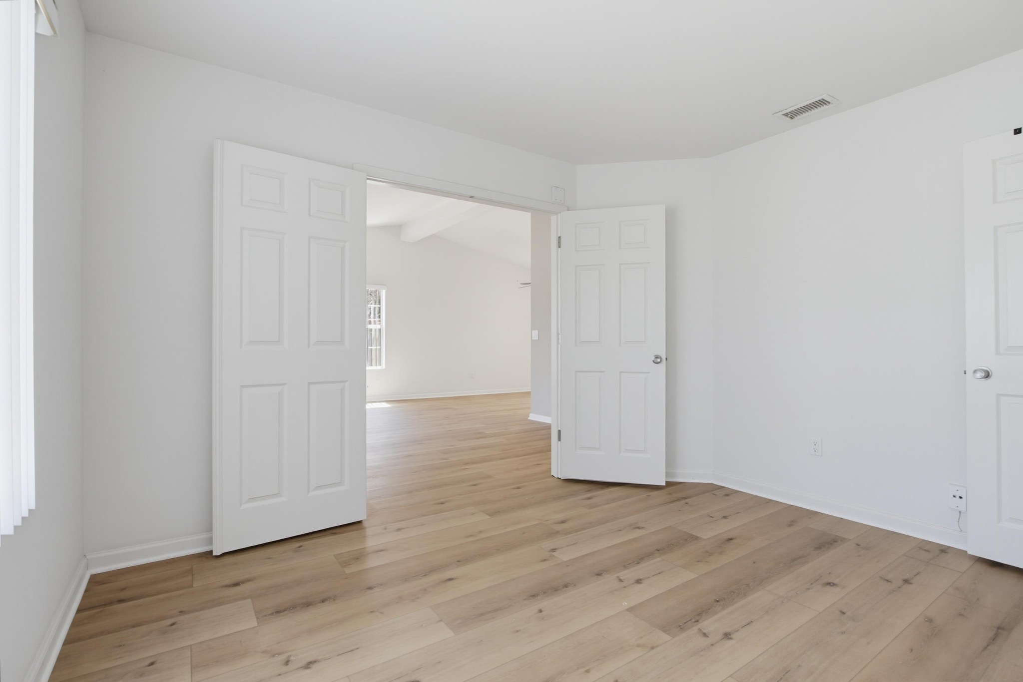 Virtual tour photo 22 of 44 for 2158 Savona Ct