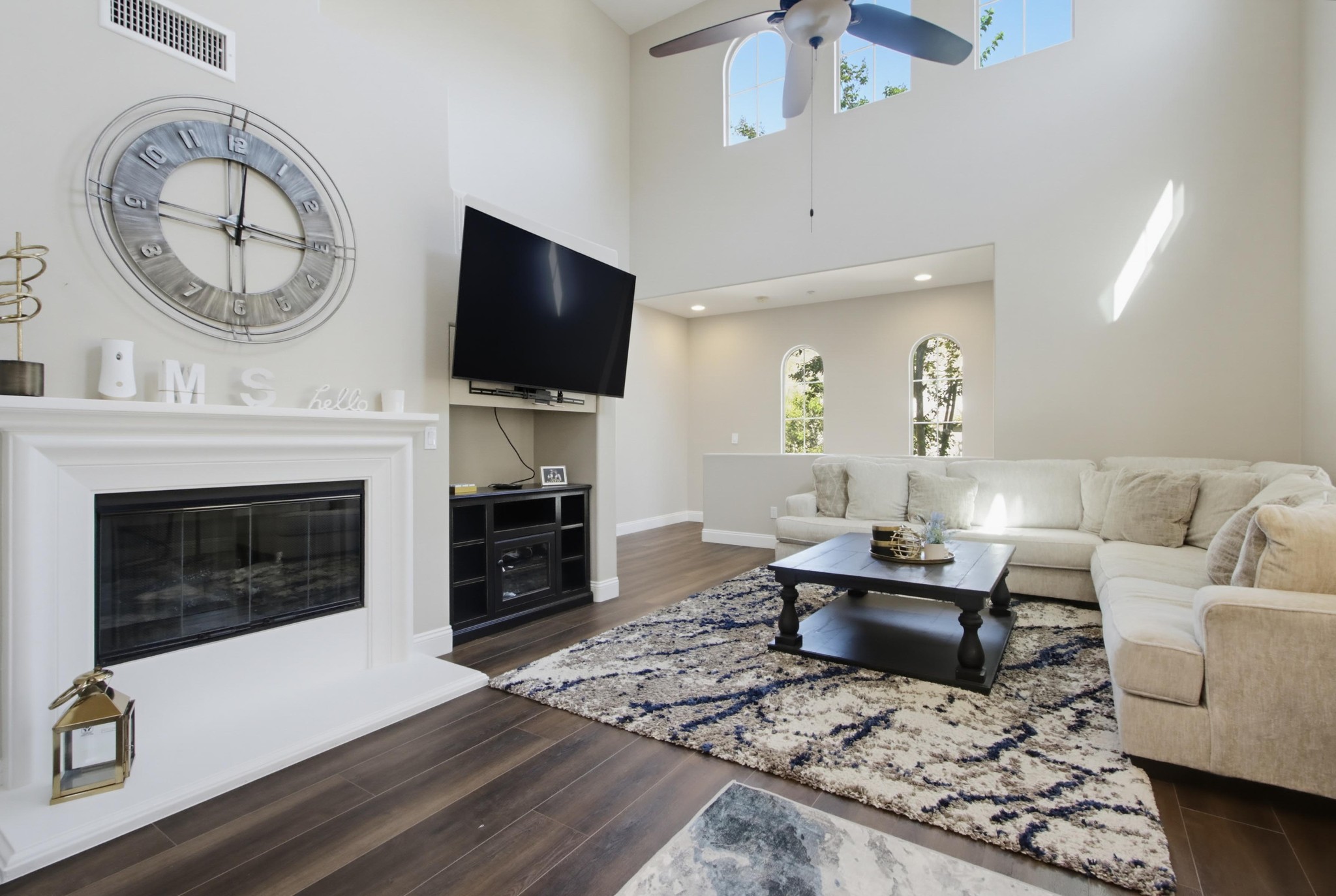 Virtual tour photo 8 of 40 for 2161 Silverado St