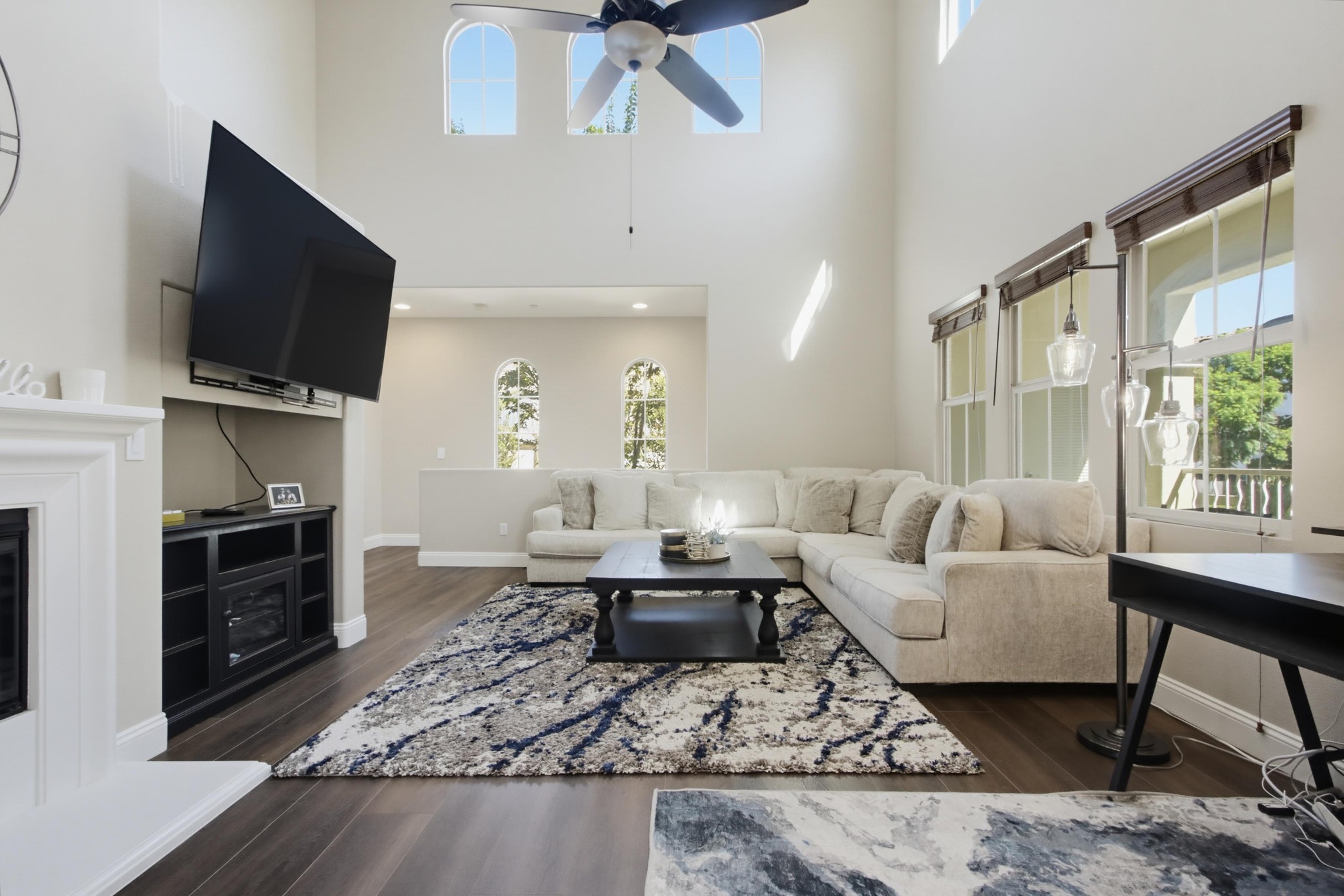 Virtual tour photo 9 of 40 for 2161 Silverado St