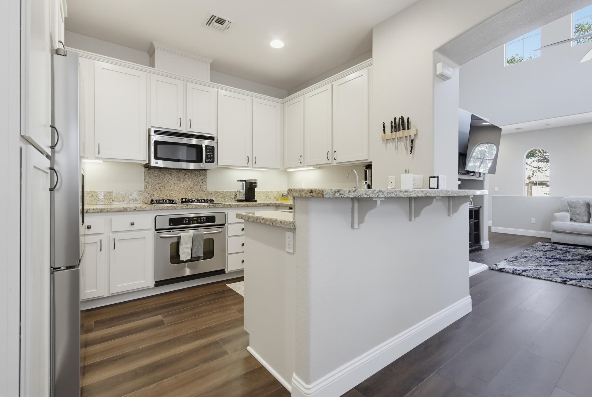 Virtual tour photo 15 of 40 for 2161 Silverado St