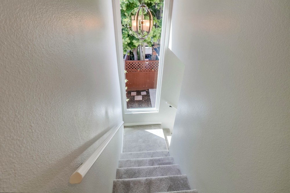 Virtual tour photo 28 of 41 for 2165 Haller St