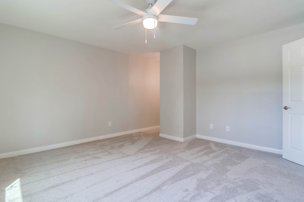 Virtual tour photo 32 of 41 for 2165 Haller St