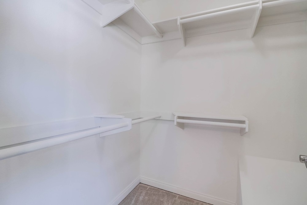 Virtual tour photo 33 of 41 for 2165 Haller St