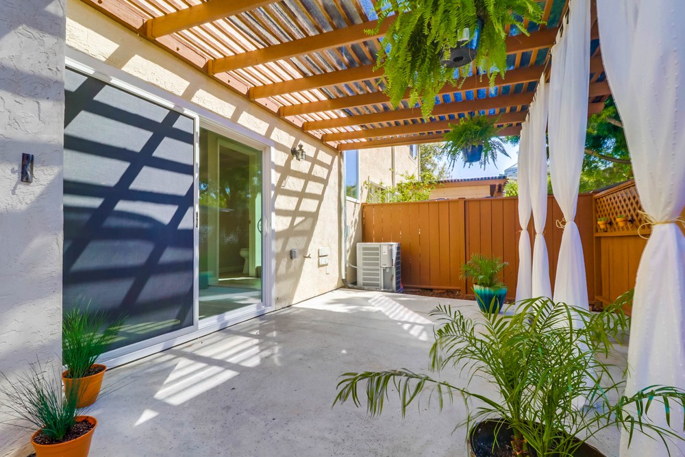 Virtual tour photo 38 of 41 for 2165 Haller St