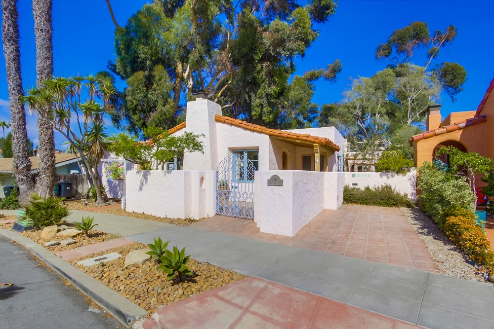 Virtual tour photo 1 of 56 for 2166 Pine St
