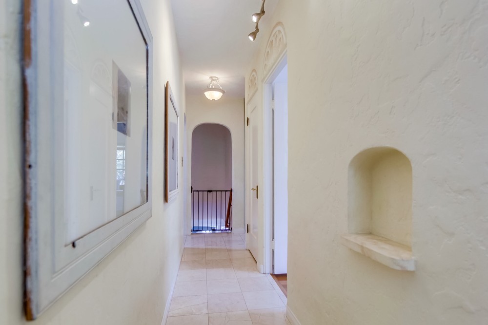 Virtual tour photo 26 of 56 for 2166 Pine St