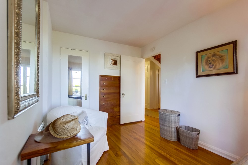 Virtual tour photo 31 of 56 for 2166 Pine St