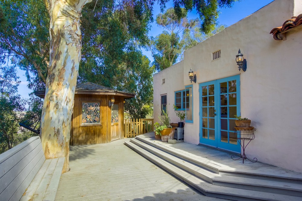 Virtual tour photo 38 of 56 for 2166 Pine St