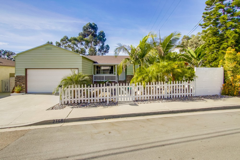 Virtual tour photo 1 of 61 for 2168 Pentuckett Ave