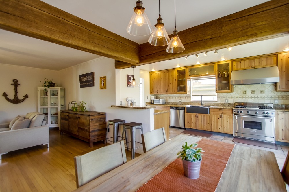Virtual tour photo 21 of 61 for 2168 Pentuckett Ave