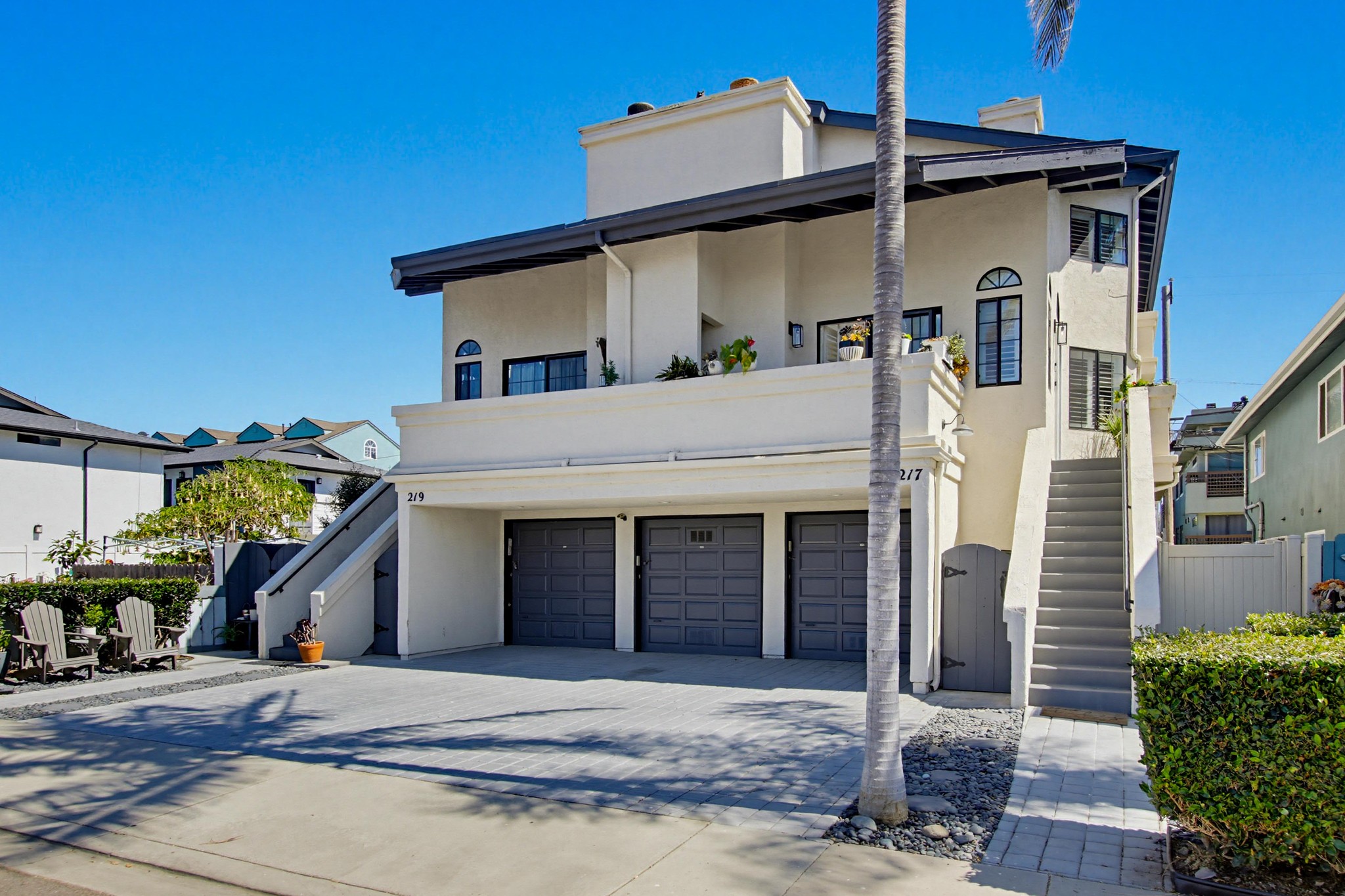 Virtual tour photo 6 of 84 for 217 Elm Ave