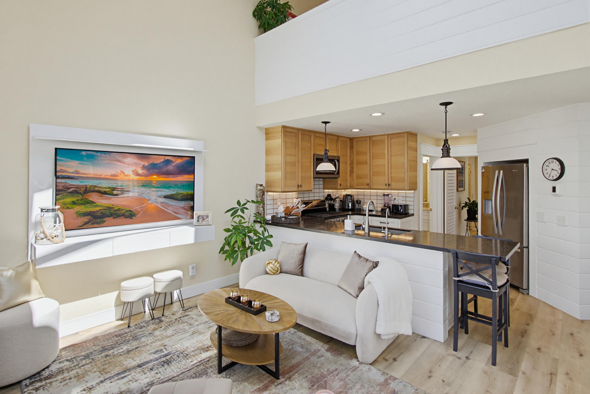 Virtual tour photo 12 of 84 for 217 Elm Ave