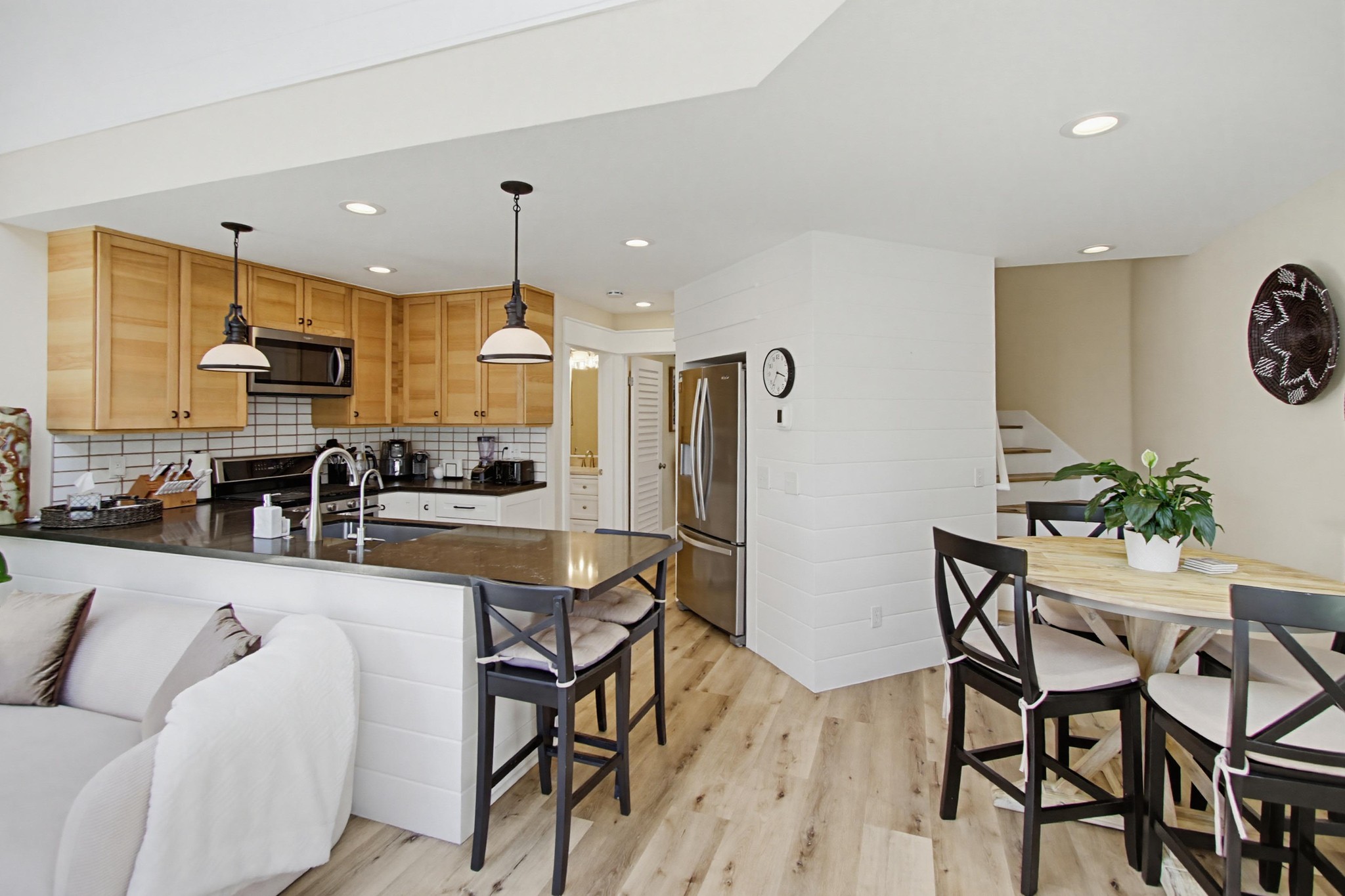 Virtual tour photo 20 of 84 for 217 Elm Ave