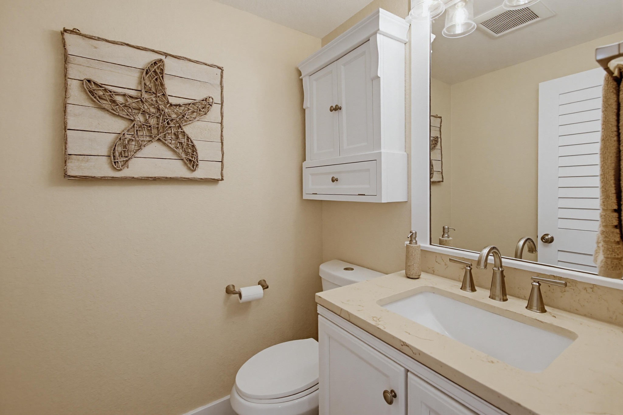 Virtual tour photo 29 of 84 for 217 Elm Ave