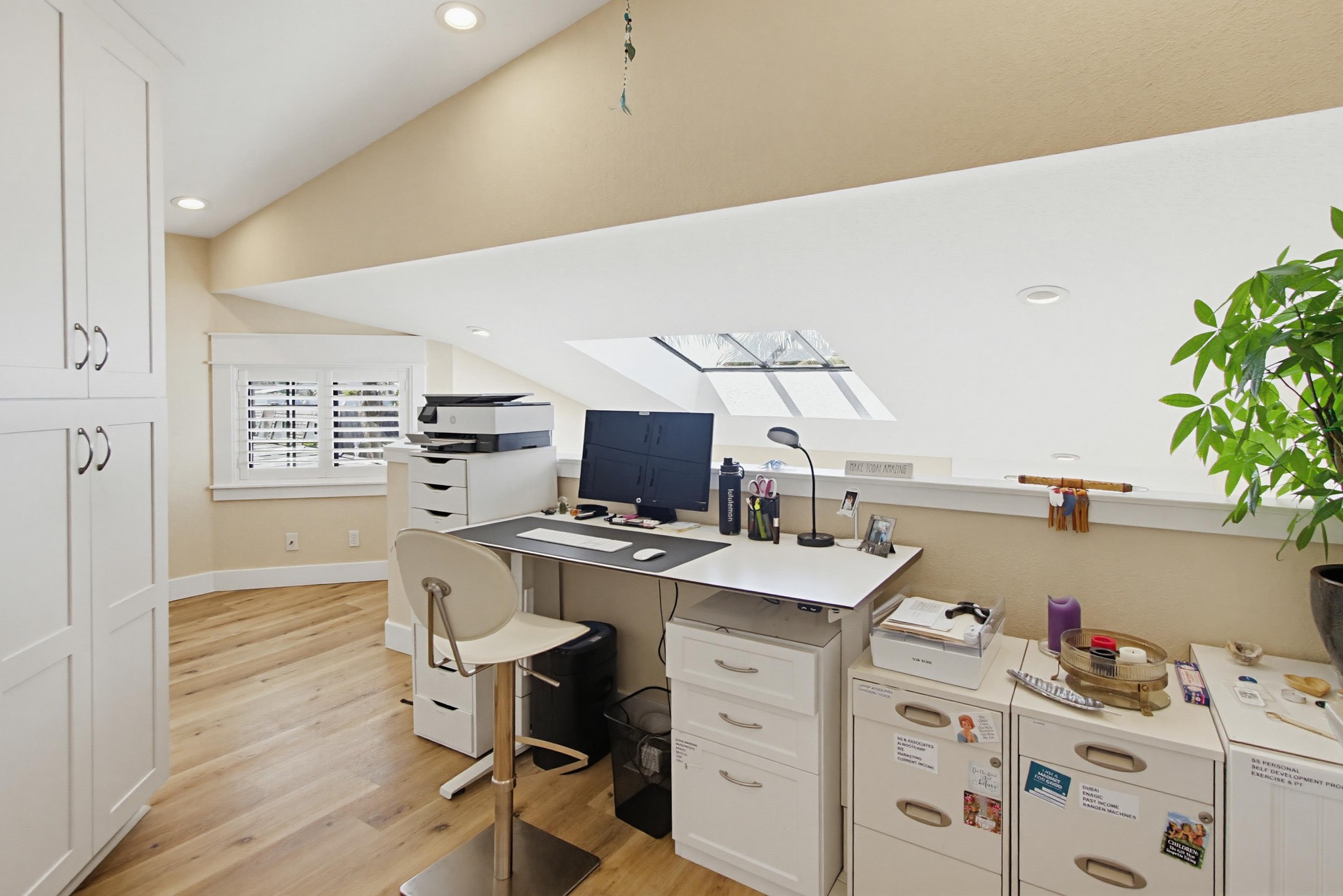 Virtual tour photo 39 of 84 for 217 Elm Ave