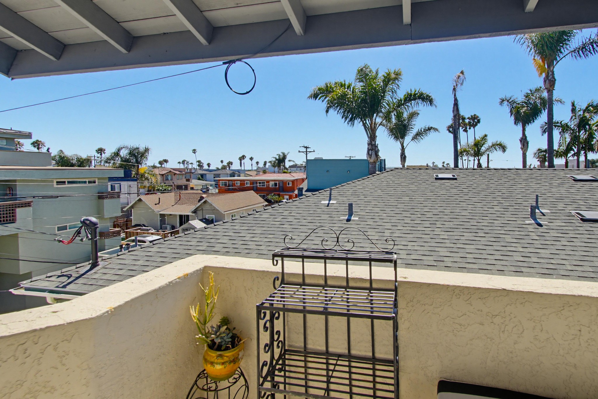 Virtual tour photo 48 of 84 for 217 Elm Ave