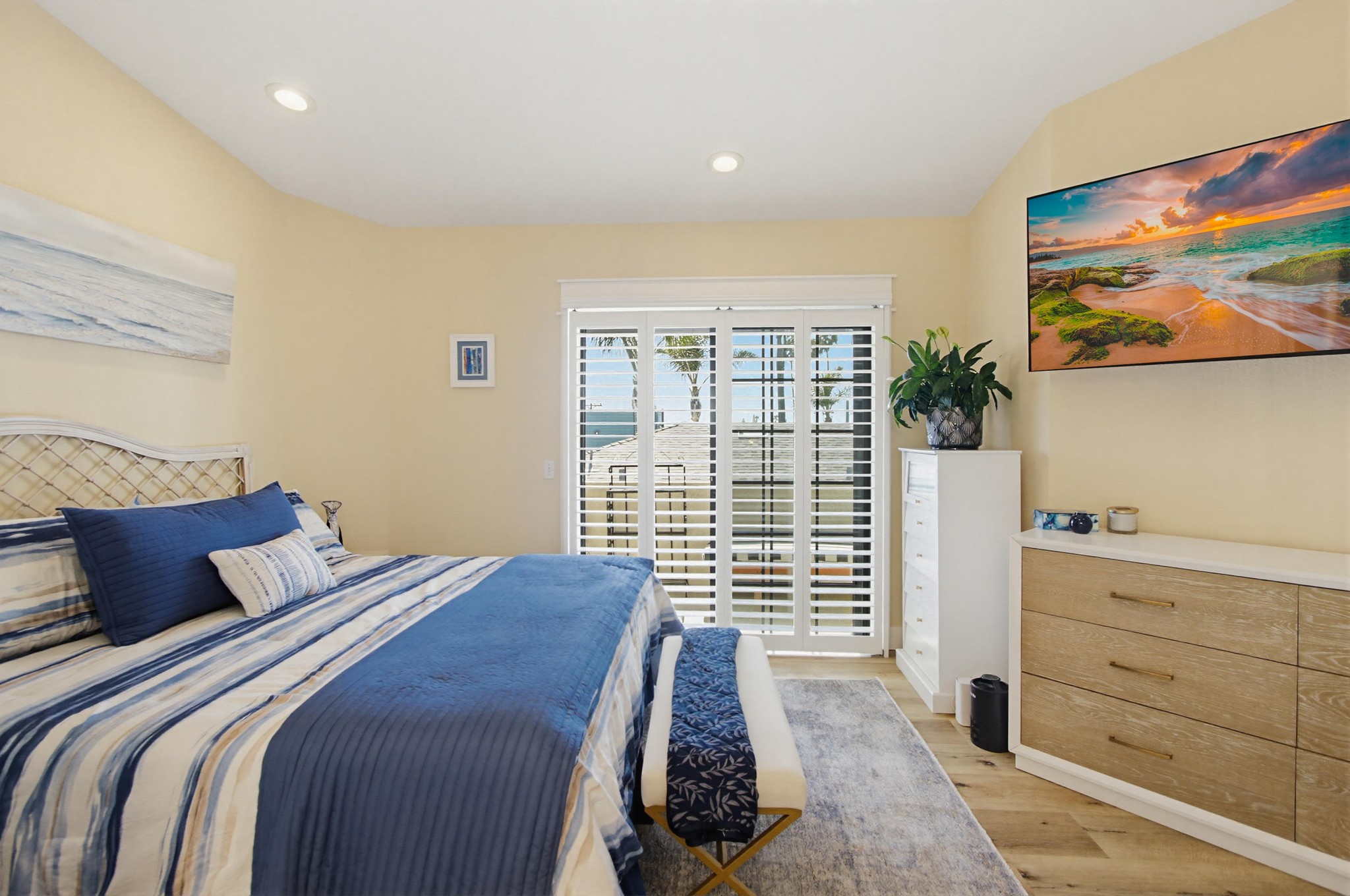 Virtual tour photo 53 of 84 for 217 Elm Ave