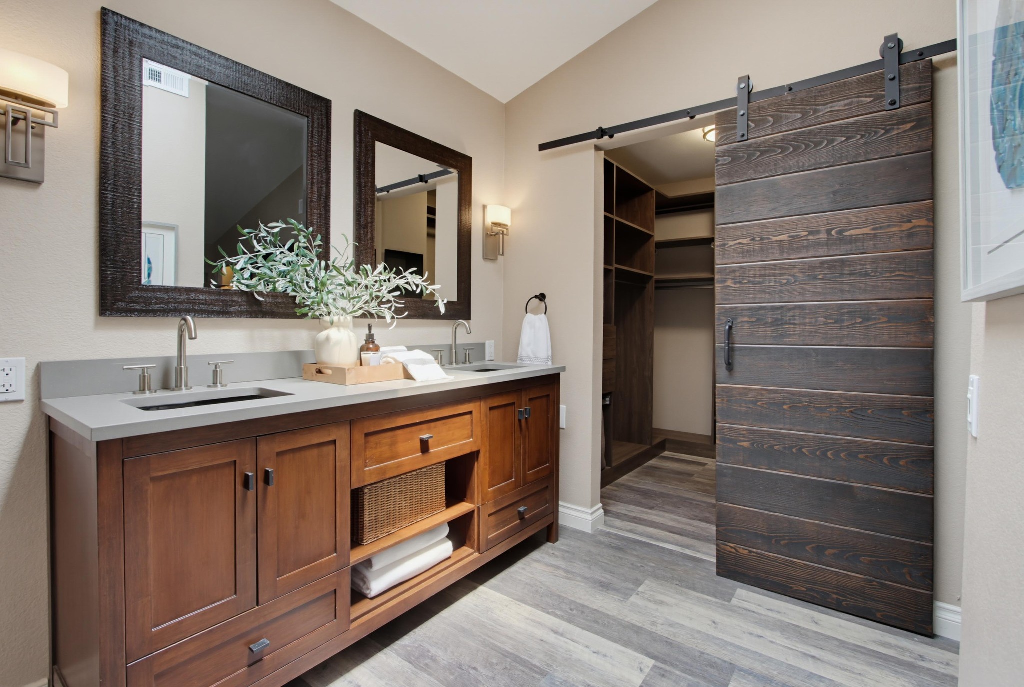 Virtual tour photo 55 of 108 for 2171 Paseo Grande