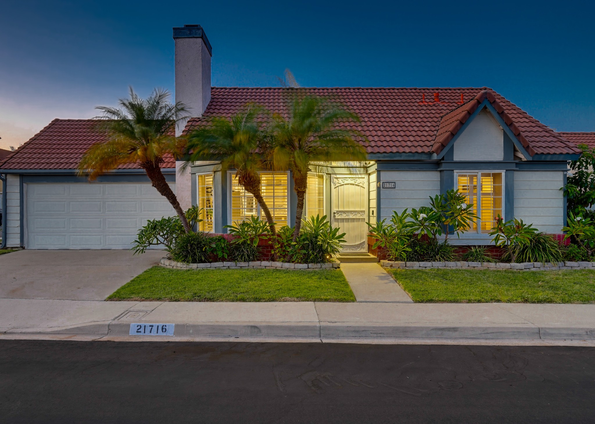 Virtual tour photo 5 of 58 for 21716 Paxton