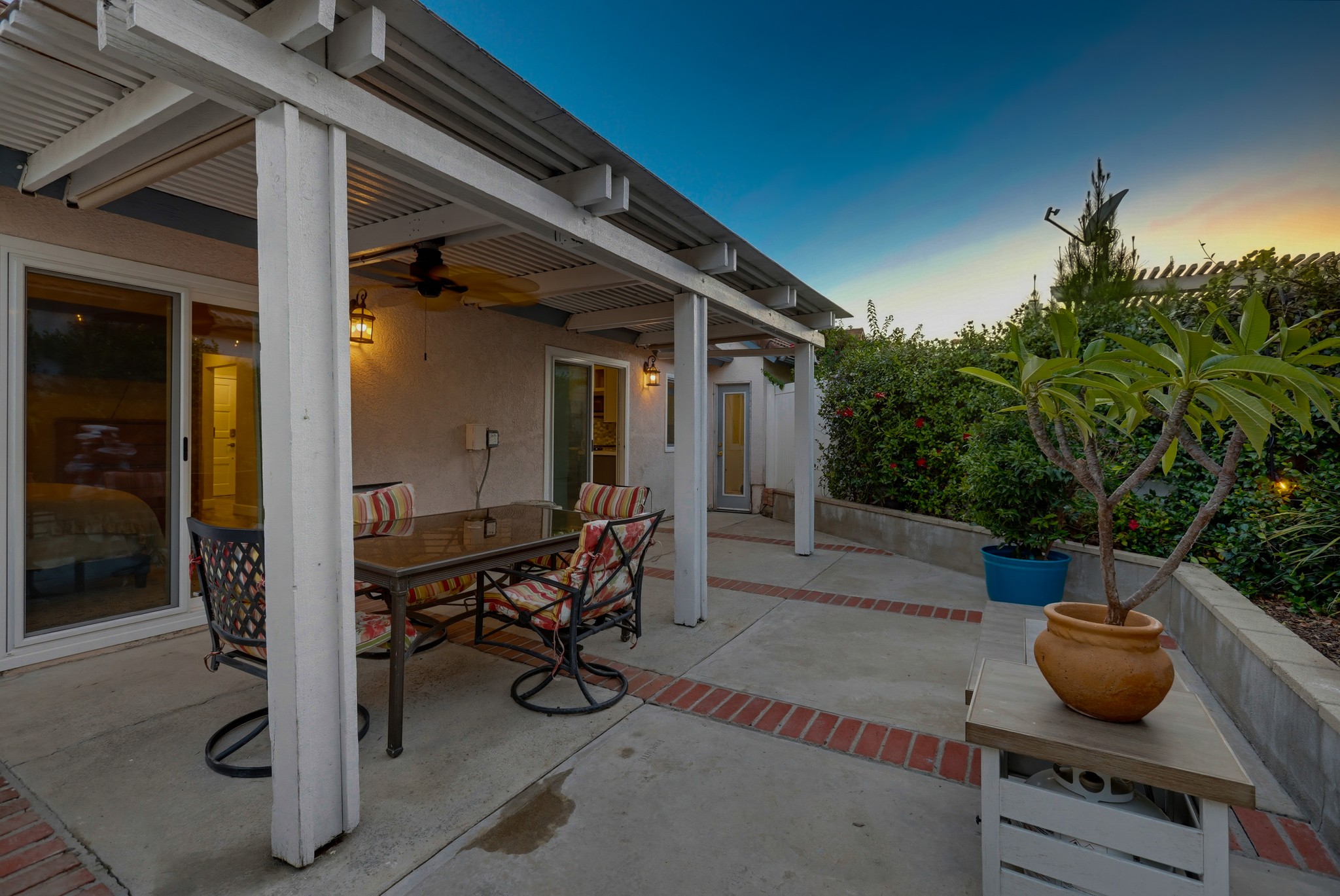 Virtual tour photo 11 of 58 for 21716 Paxton