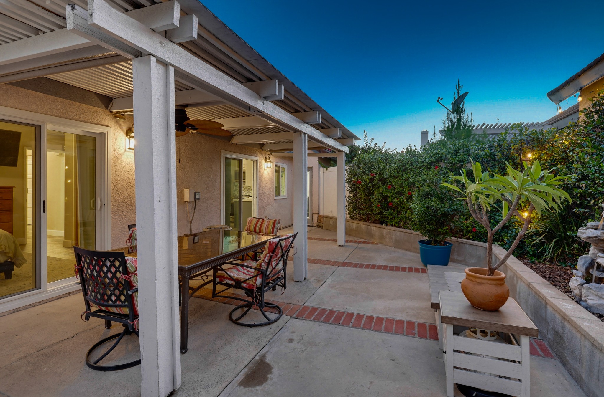 Virtual tour photo 12 of 58 for 21716 Paxton