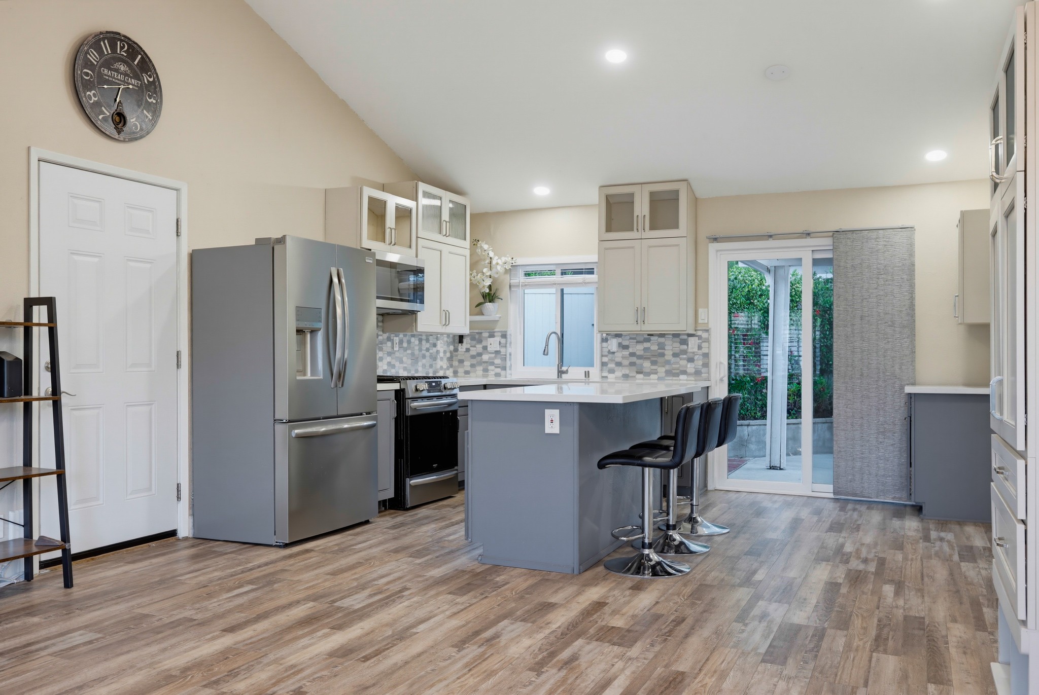 Virtual tour photo 16 of 58 for 21716 Paxton