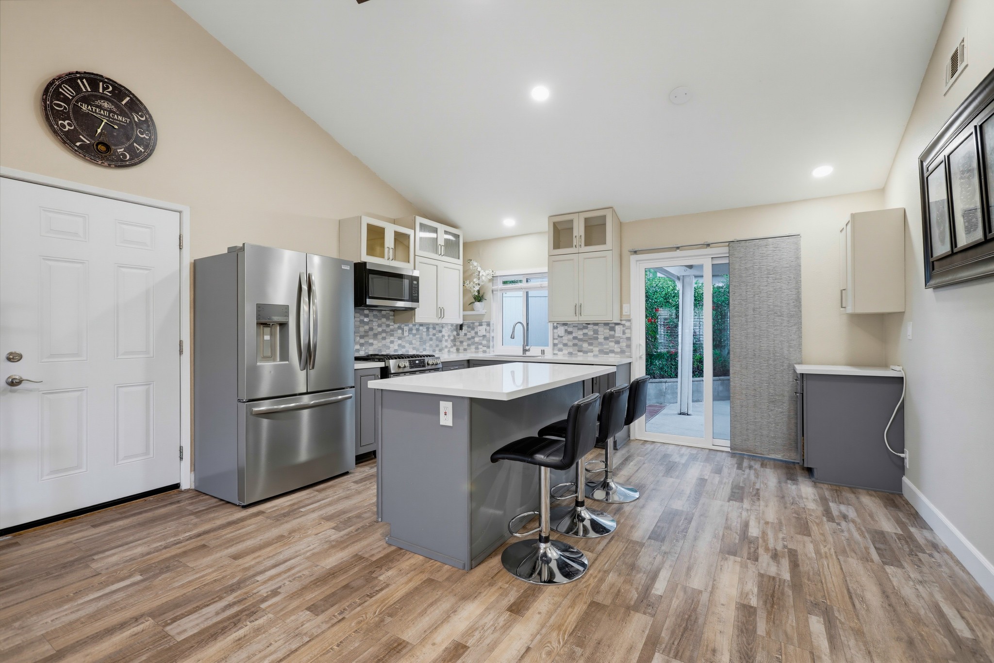 Virtual tour photo 20 of 58 for 21716 Paxton