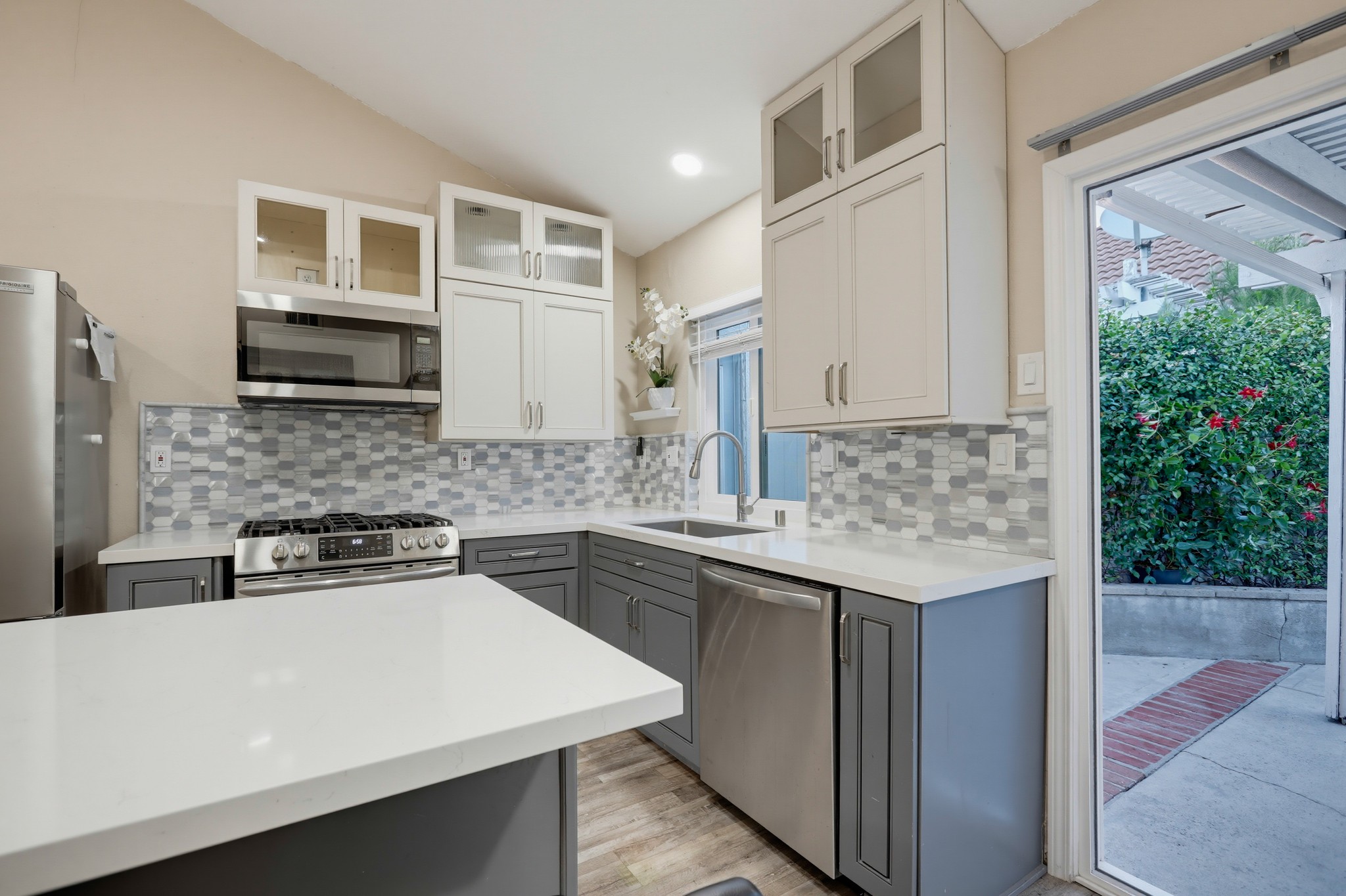 Virtual tour photo 23 of 58 for 21716 Paxton