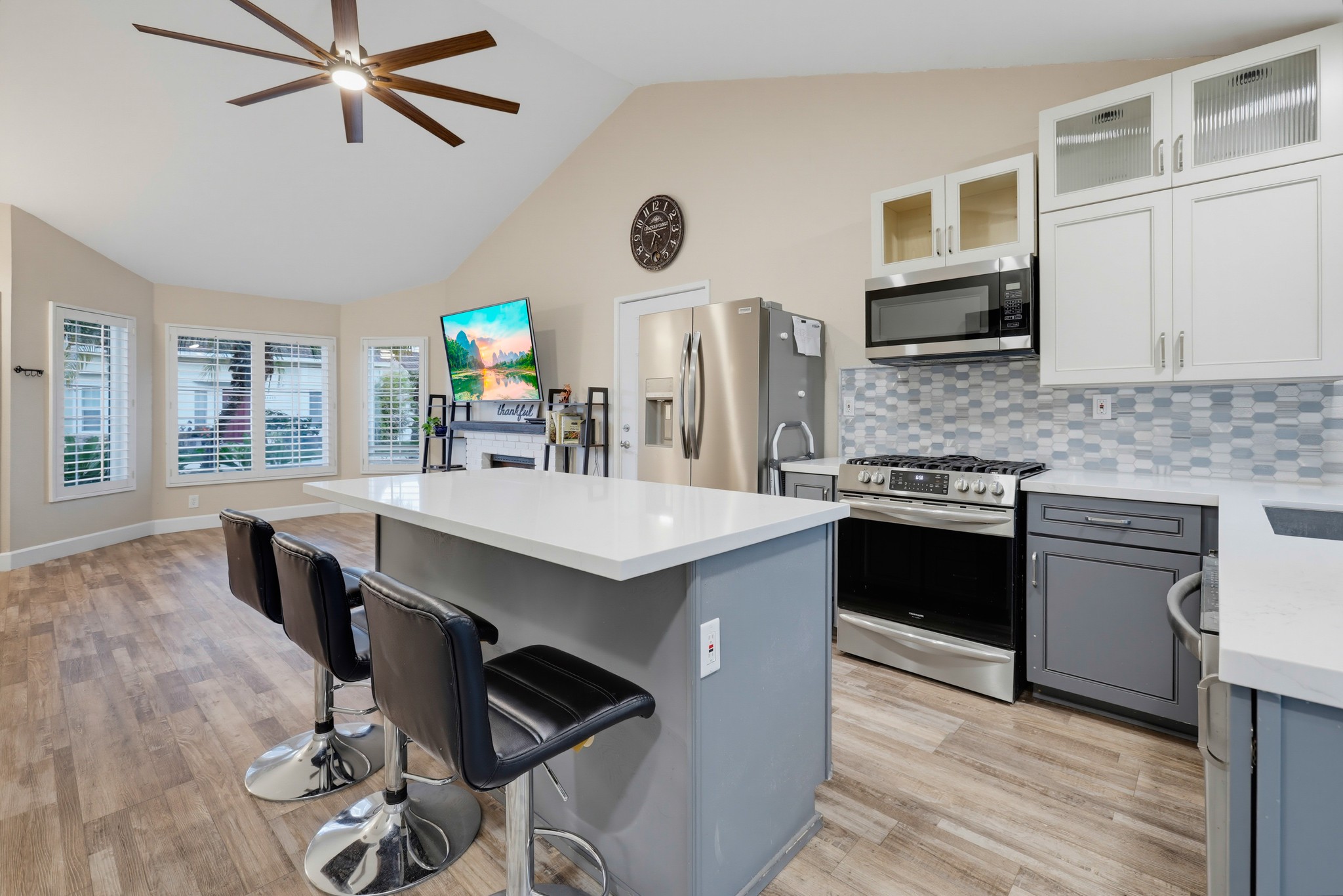 Virtual tour photo 27 of 58 for 21716 Paxton