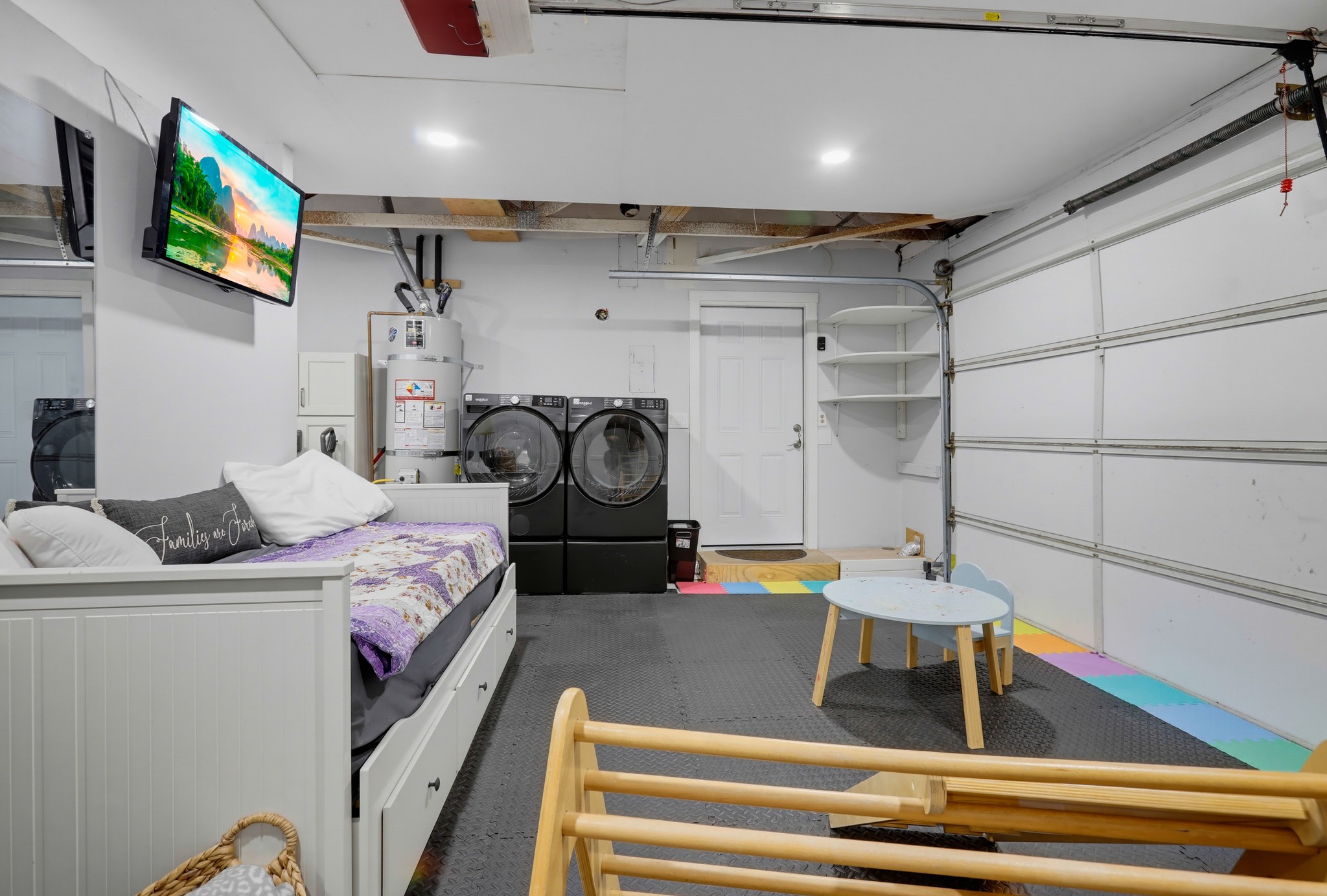 Virtual tour photo 42 of 58 for 21716 Paxton