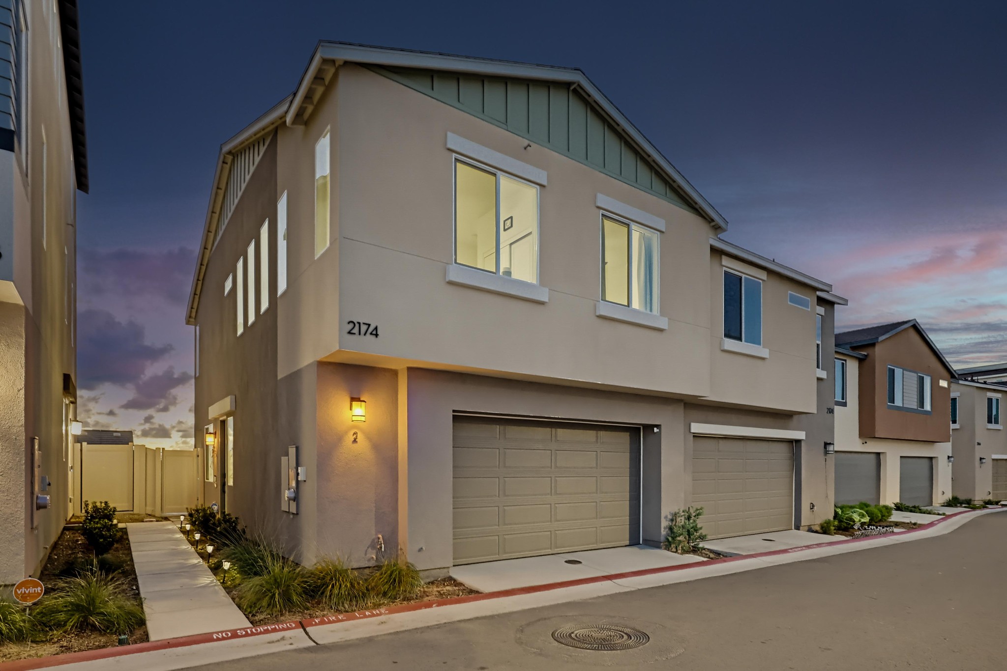 Virtual tour photo 3 of 120 for 2174 Tributary Dr #2
