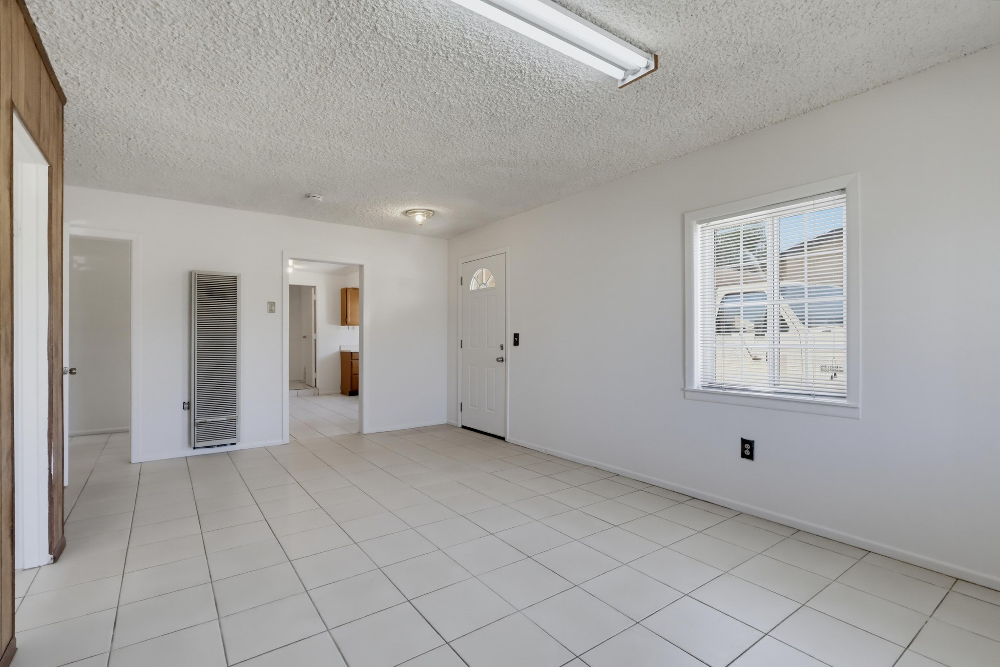 Virtual tour photo 9 of 57 for 21802 Elaine Ave