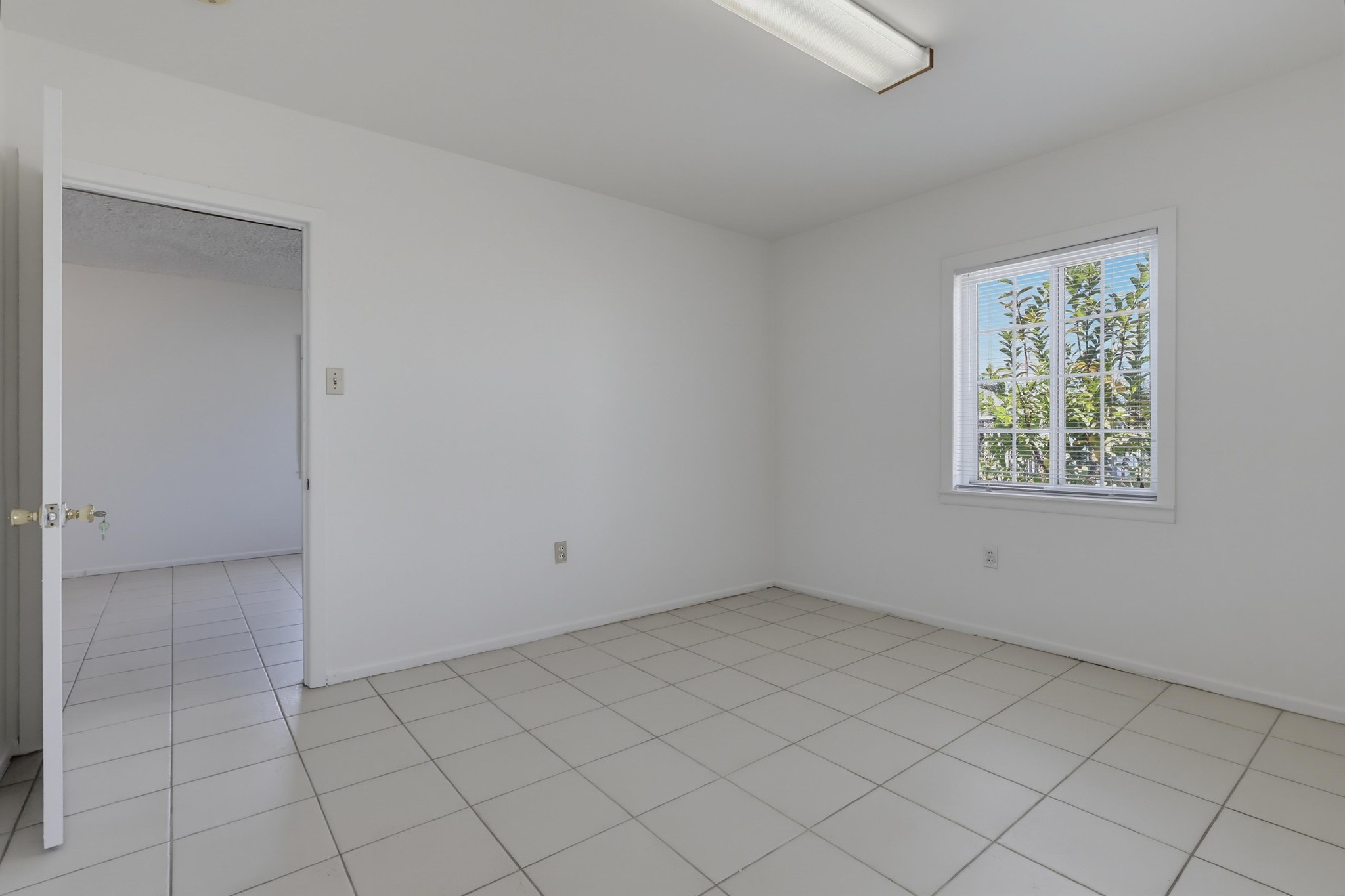 Virtual tour photo 20 of 57 for 21802 Elaine Ave