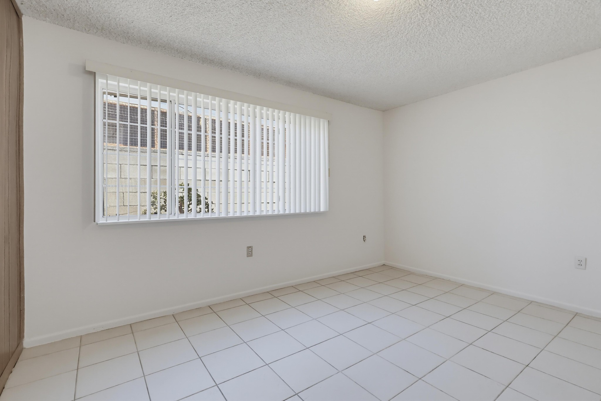 Virtual tour photo 26 of 57 for 21802 Elaine Ave