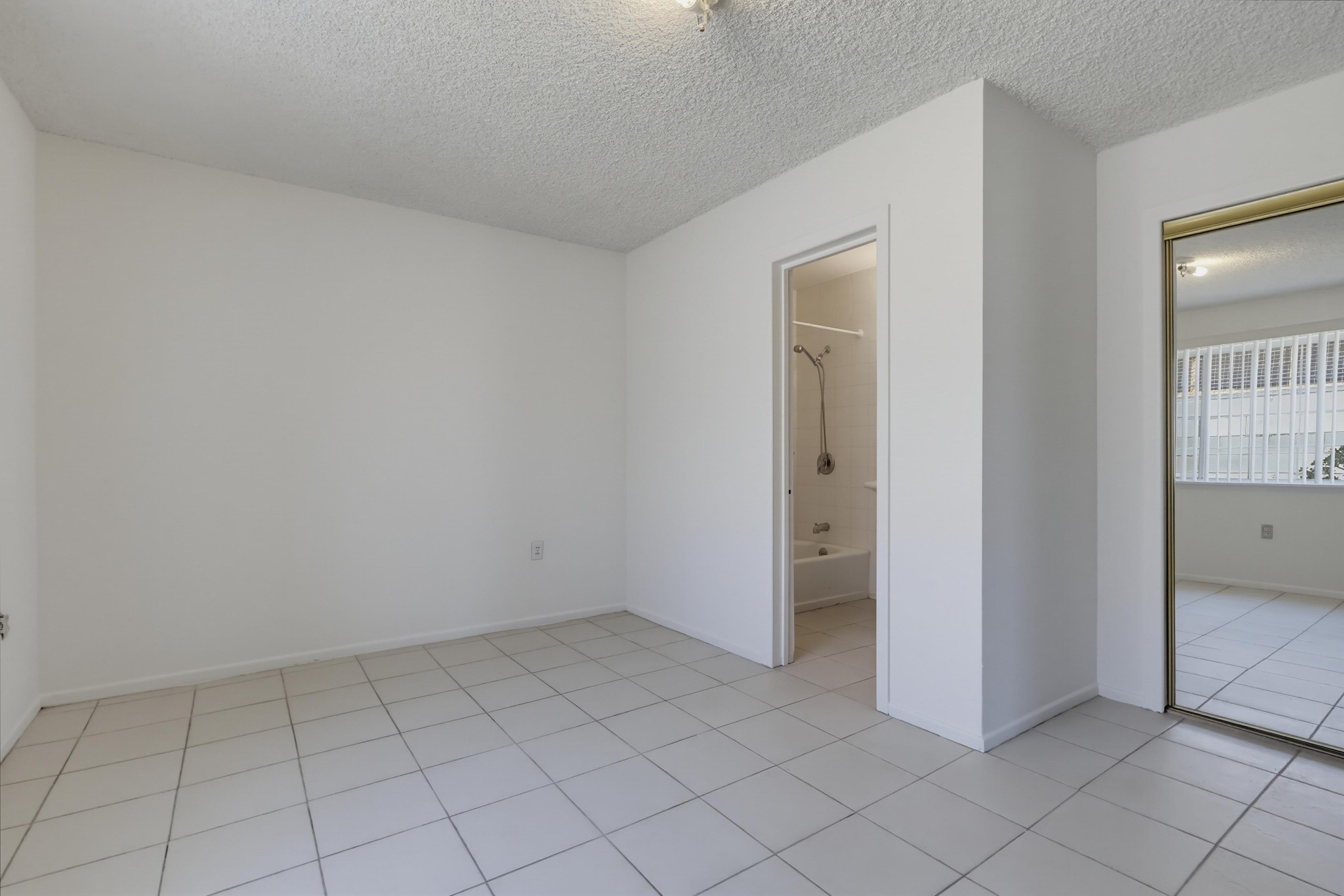 Virtual tour photo 27 of 57 for 21802 Elaine Ave