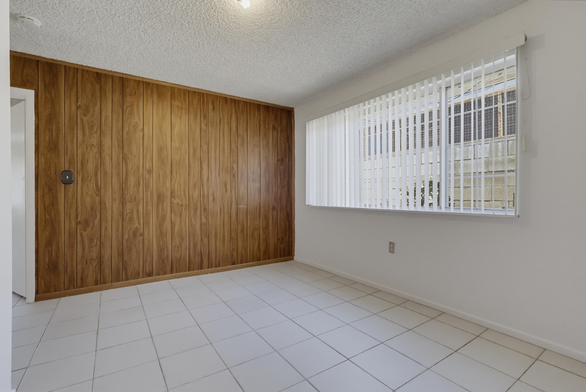 Virtual tour photo 29 of 57 for 21802 Elaine Ave