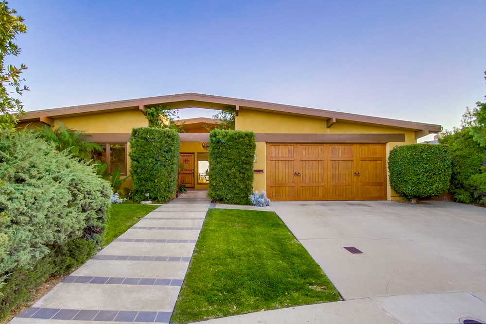 Virtual tour photo 1 of 64 for 2181 Belloc Ct